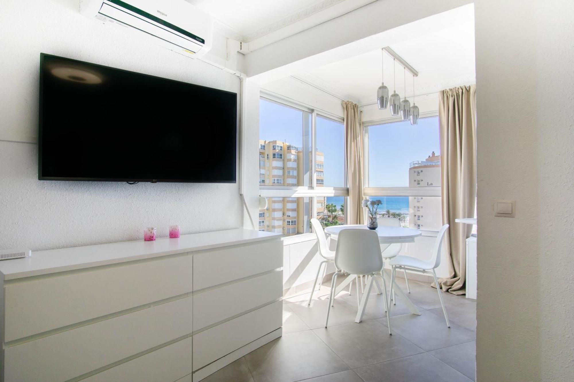 Modern Apartment With A Wonderful Sea View Torrox Exterior photo